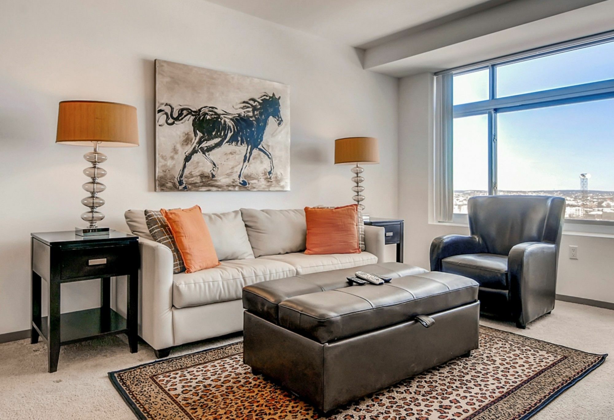 Global Luxury Suites At Kendall West Кеймбридж Екстериор снимка